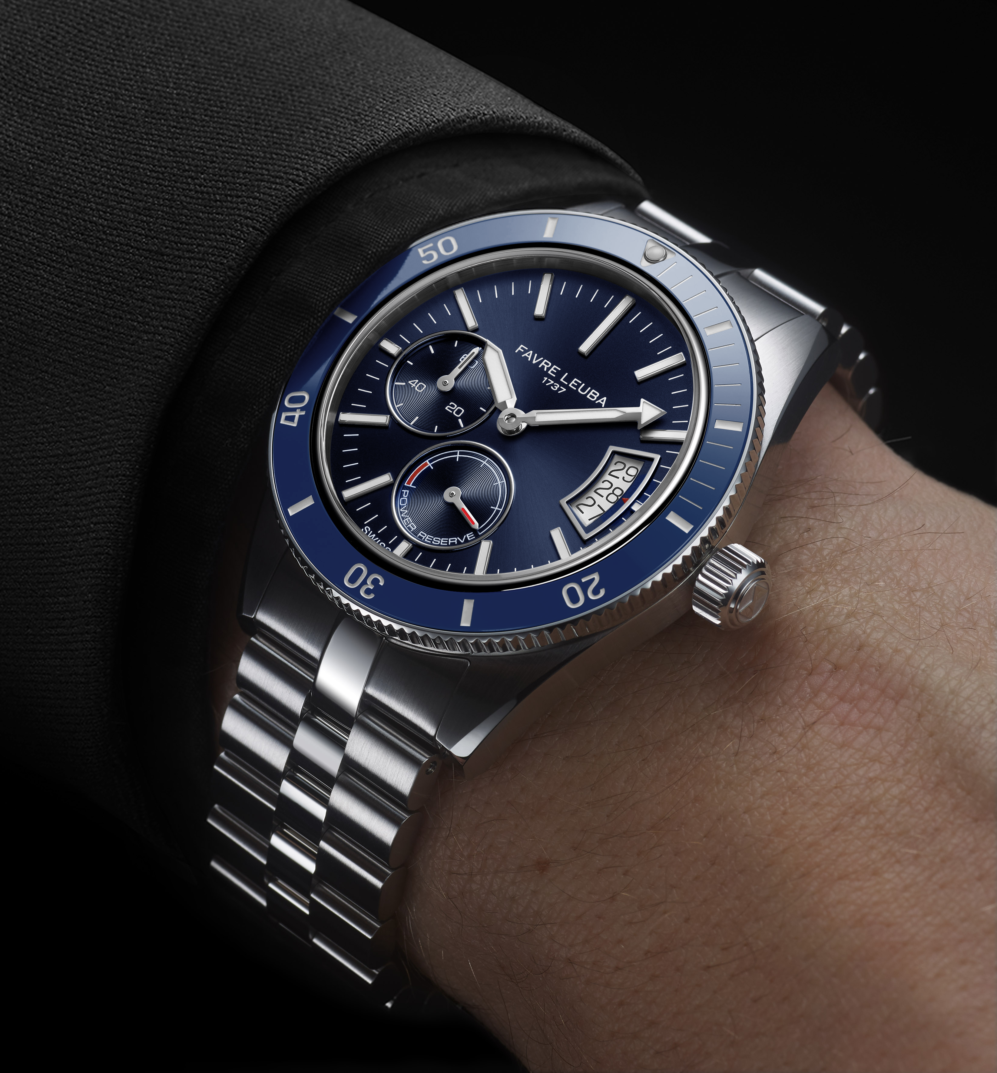 Favre Leuba Deep Raider Power Reserve Watch 00.20310.109.02.200 Lifestyle Wrist Shot 1