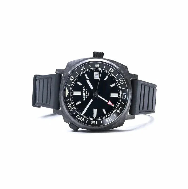 bamford-gmt-forged-carbon-black-white-accents-watch-image2