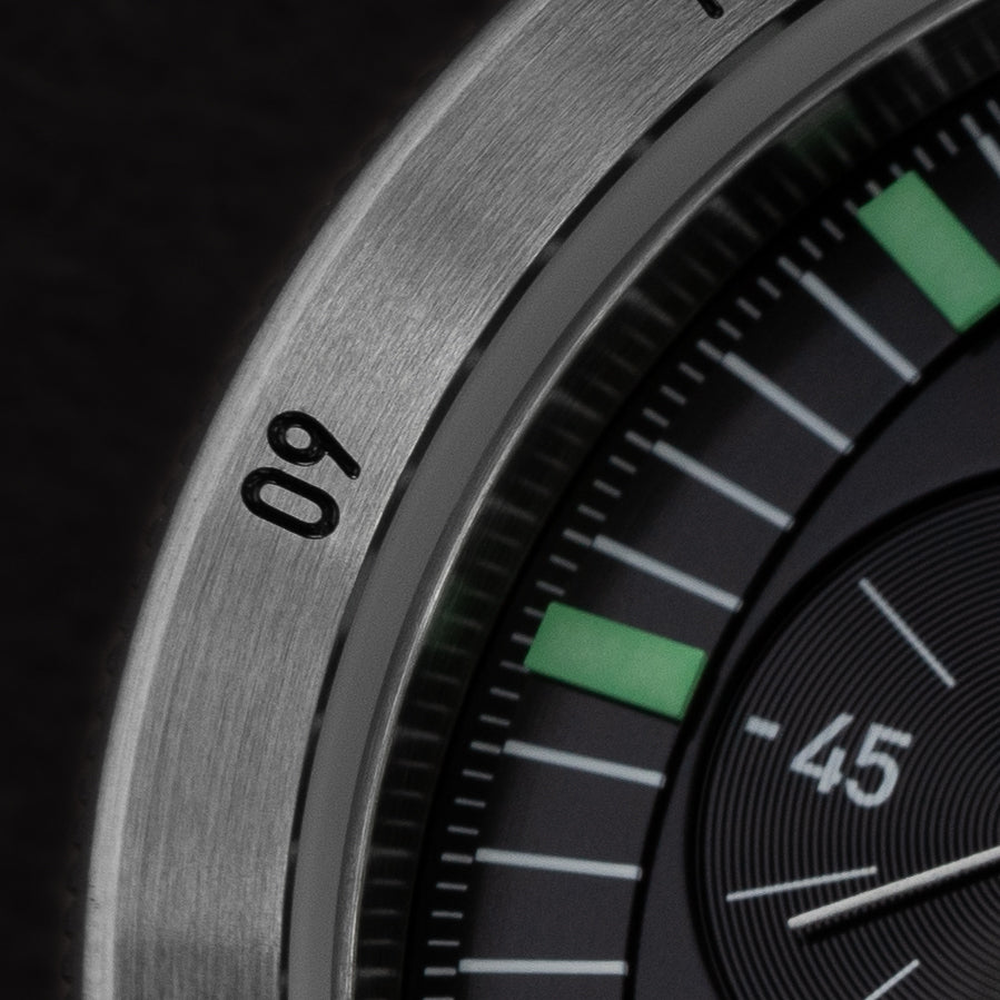 Fortis Flieger F-43 Bicompax Bracelet Watch F4240004 Image 3