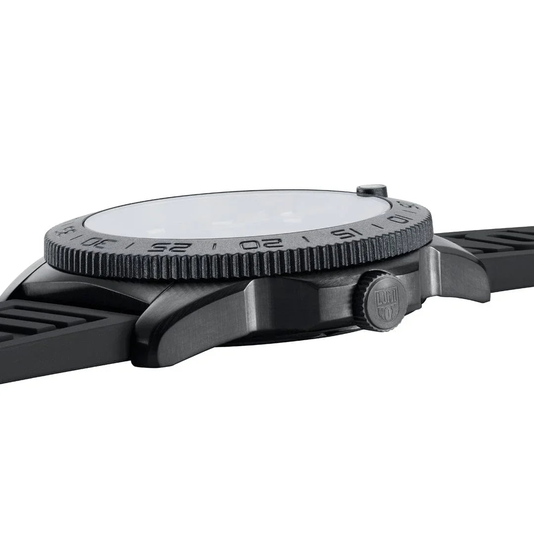 luminox-pacific-diver-3120-series-watch-xs-3135-b-image.