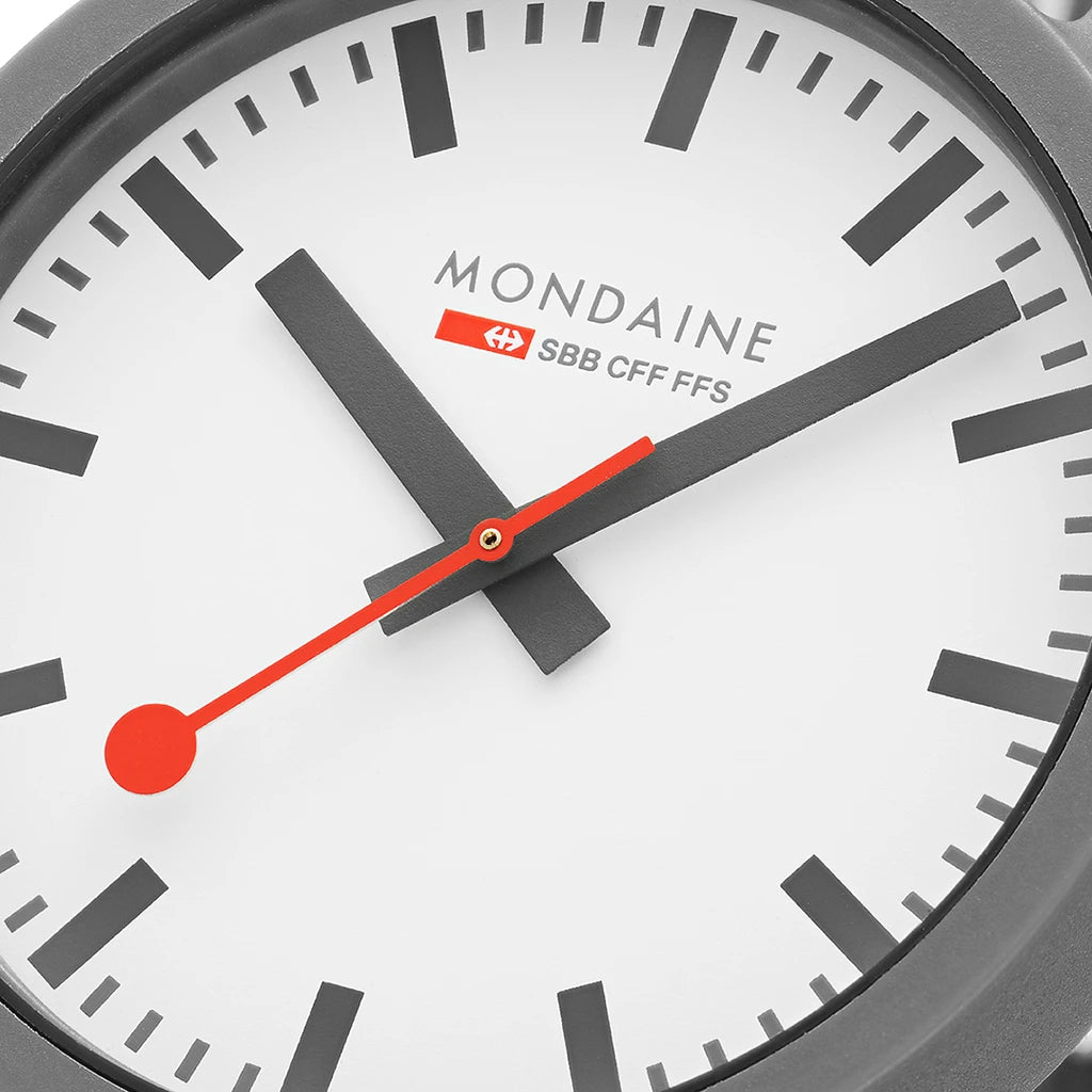Mondaine Watch Essence MS1.41110.LU Image 4