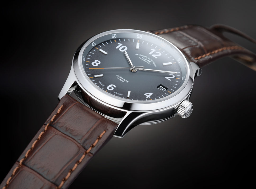 Muhle Glashutte Lunova Datum Watch M1-43-16-LB Image 2
