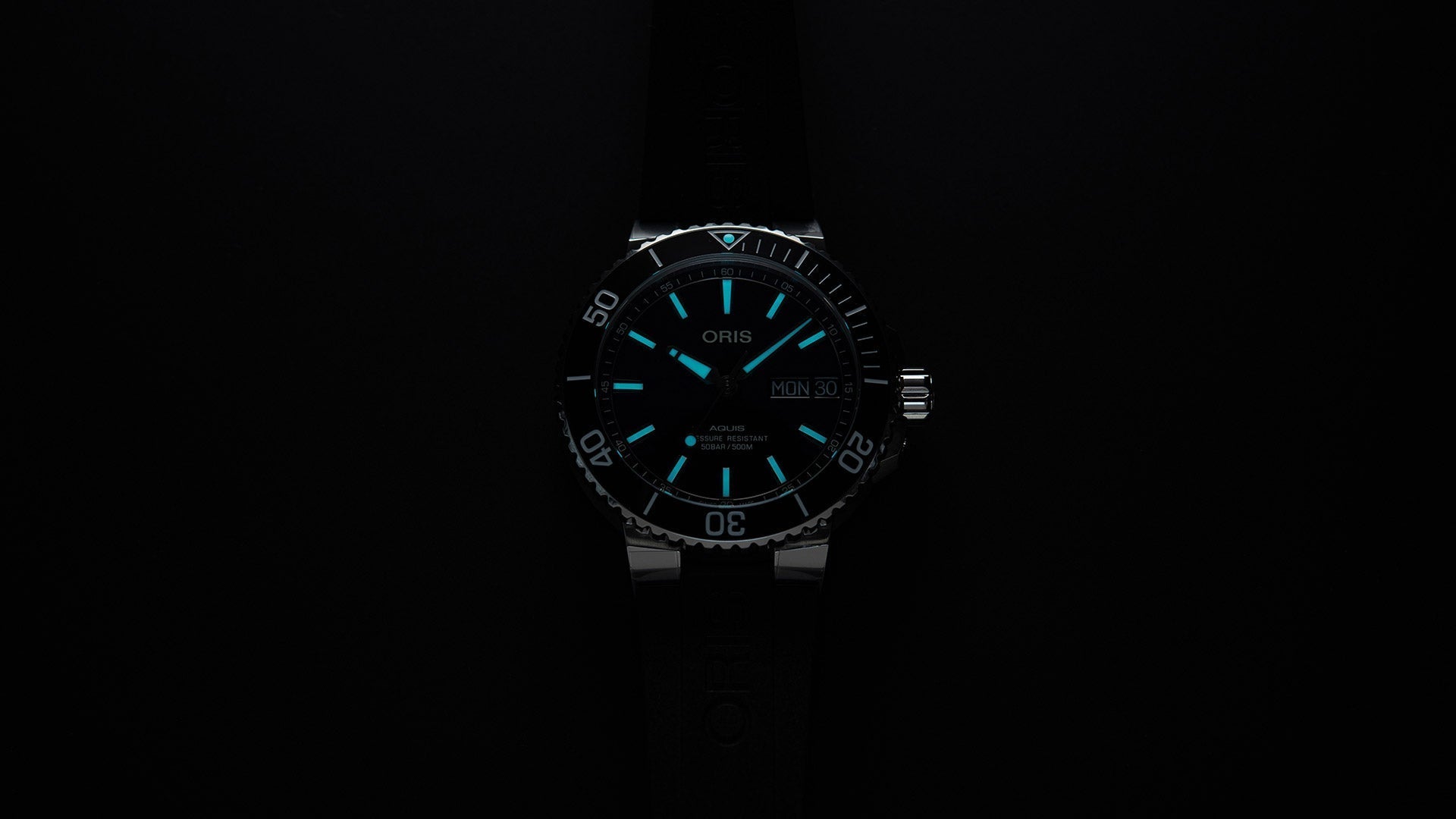 Oris Watch Aquis Big Day Date 01 752 7733 4135-07 4 24 65EB Image 3