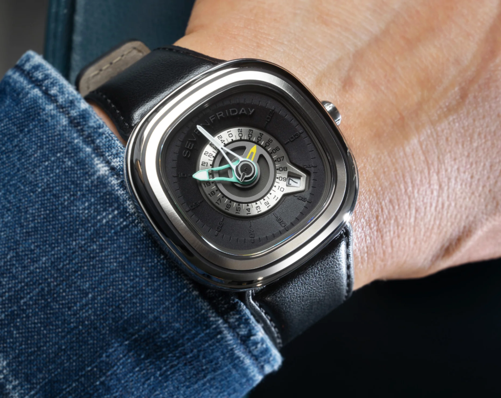 SevenFriday PG1/01 GMT Watch PG1/01 GMT Image 5
