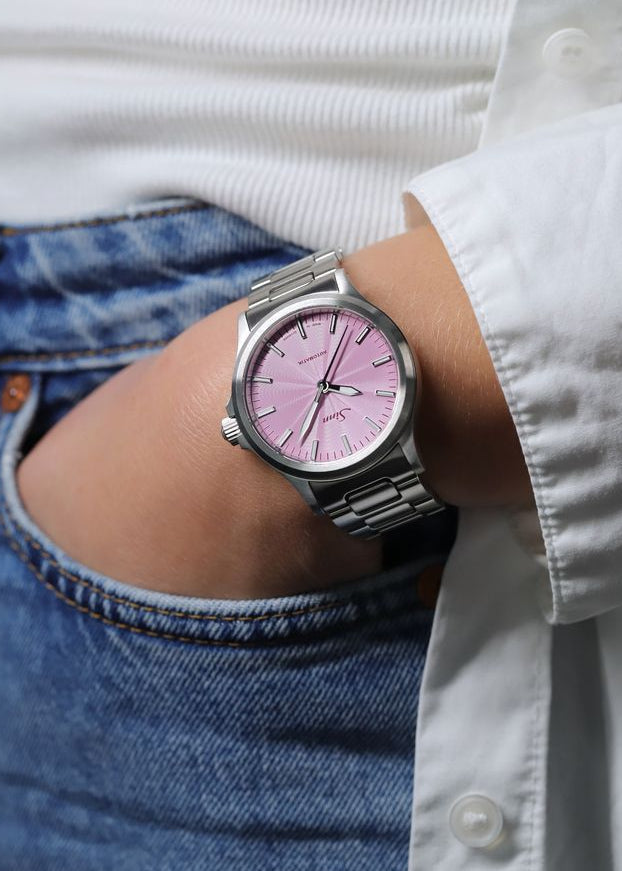 sinn-556-mauve-limited-edition-watch-556-0124-h-link