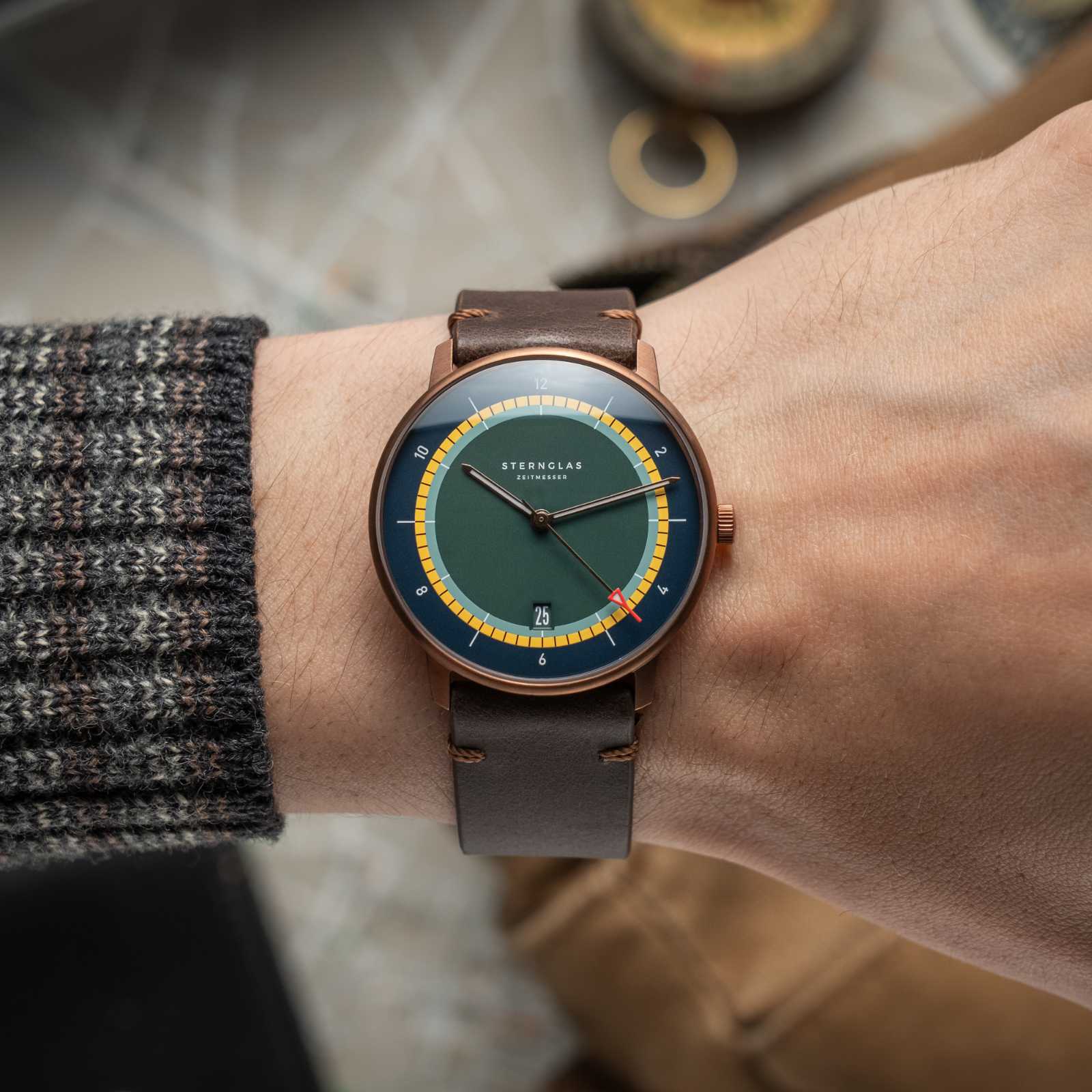 sternglas-naos-edition-argo-bronze-watch-s01-nax48-mi11-image1_93522e5f-b642-42b0-9ae9-389bd1aabd45