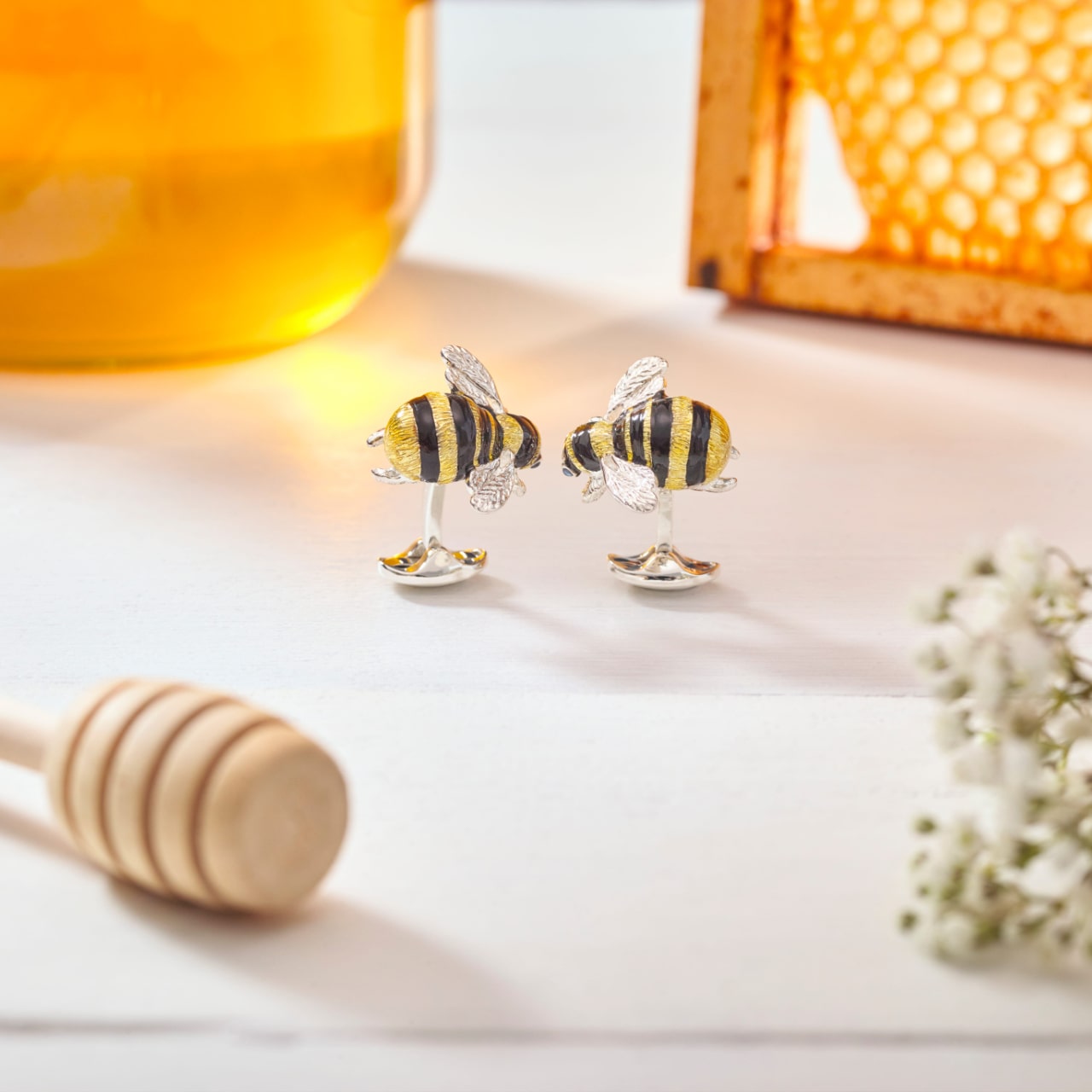 Deakin & Francis Cufflinks Sterling Silver Bumble Bee With Sapphire Eyes C1567S0001