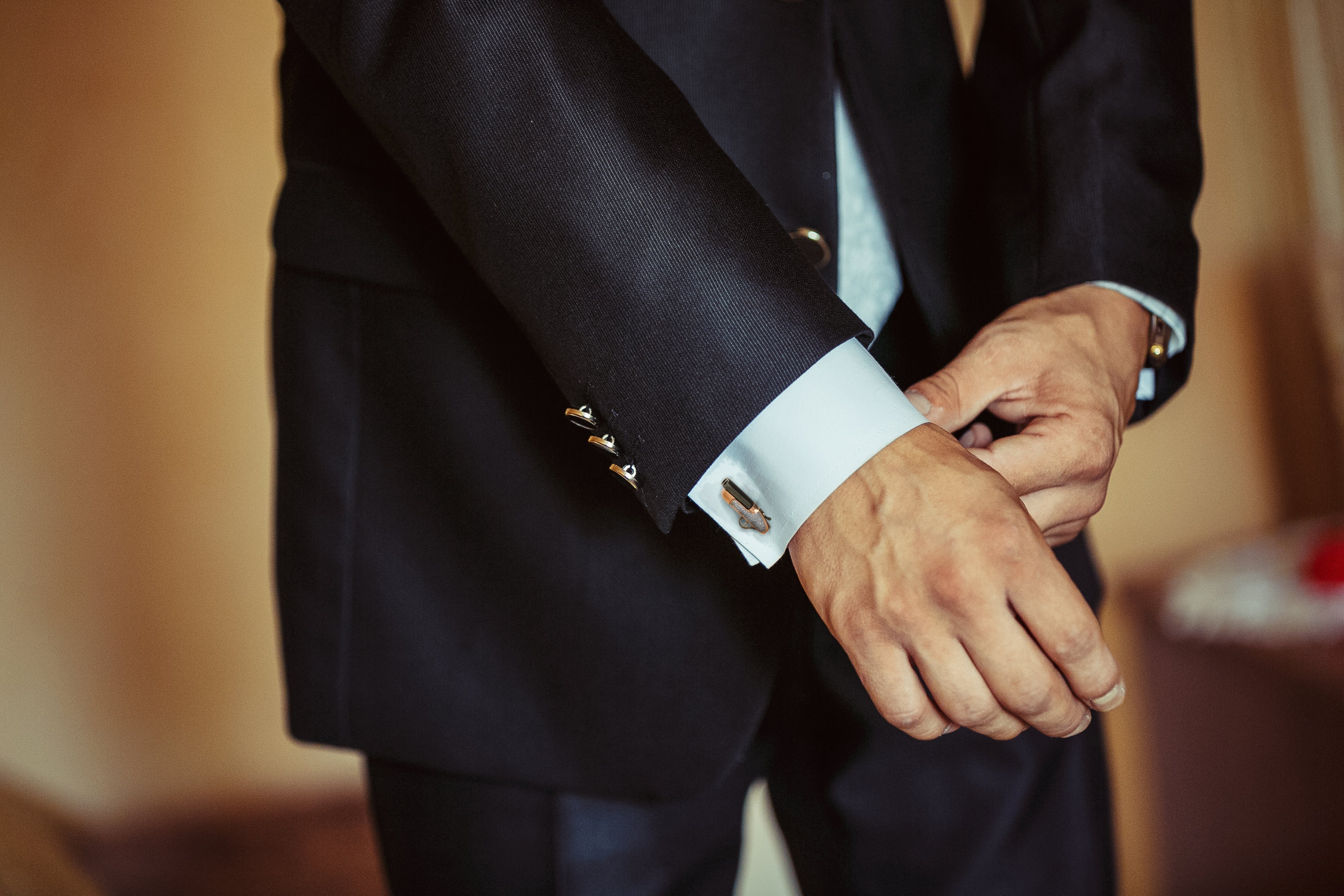 18ct Gold Diamond Cufflinks