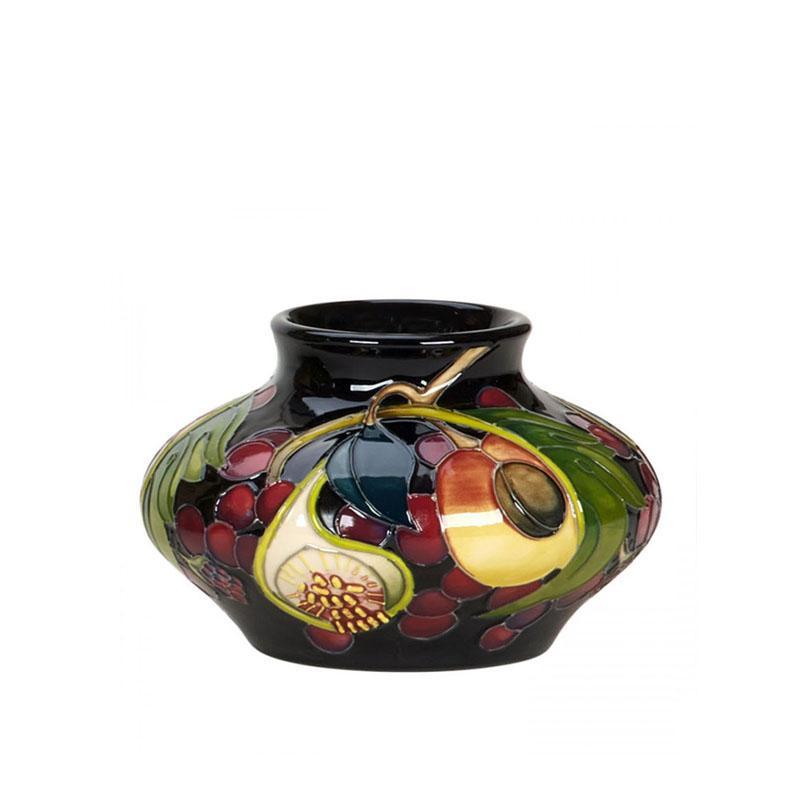 Moorcroft Queens Choice Vase MCR-153