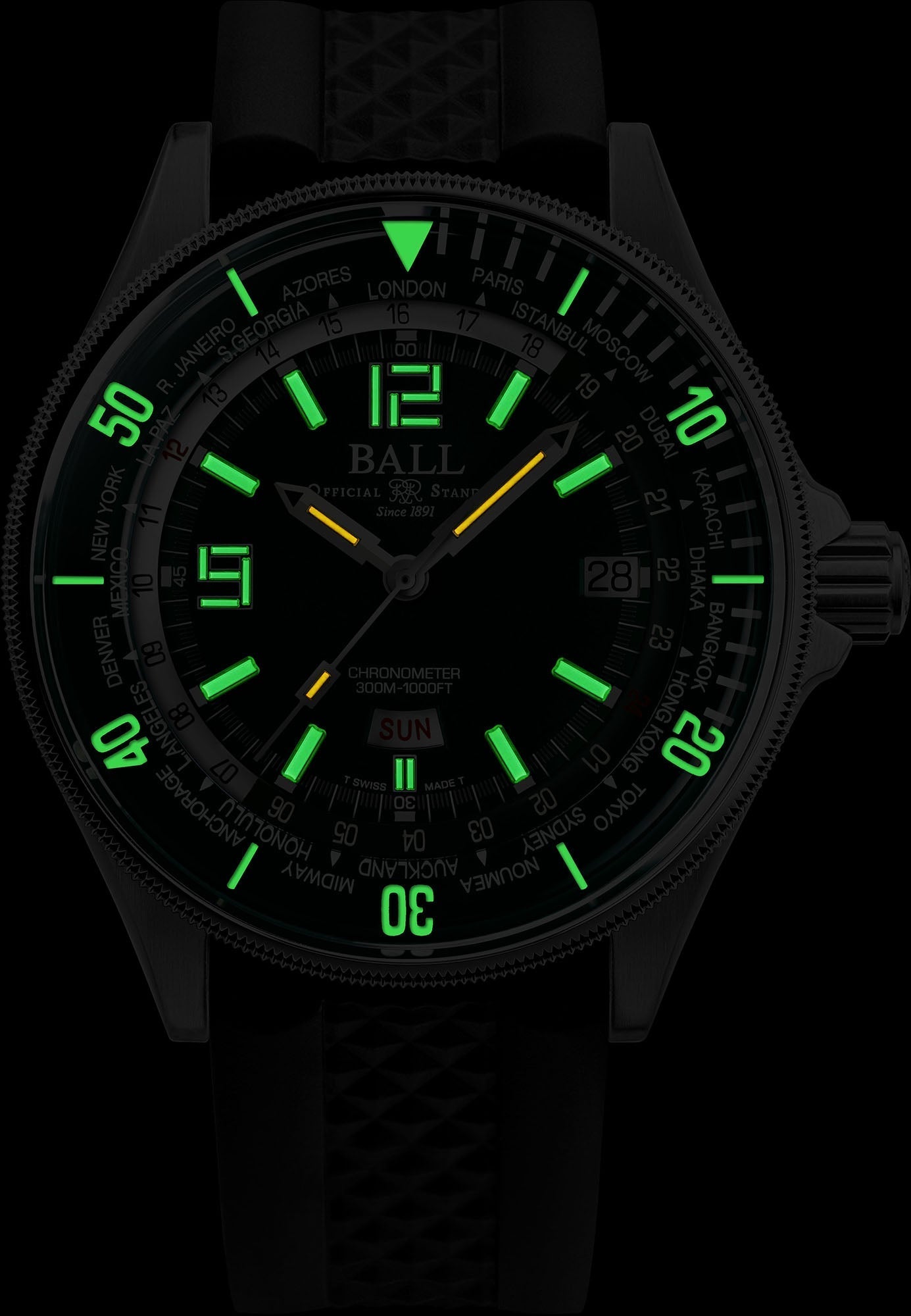 Ball Watch Company Engineer Master II Diver Worldtime Limited Edition Watch DG2232A-PC-GR Image 3