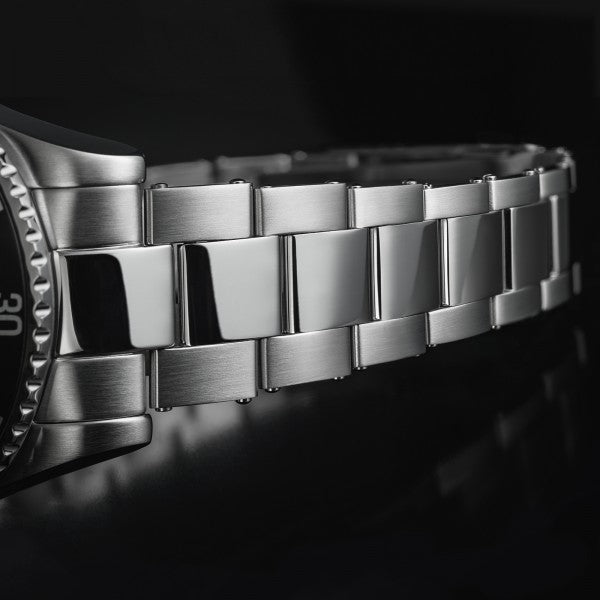 Davosa Ternos Sixties Sapphire Crystal Watch 16152550S Image 7