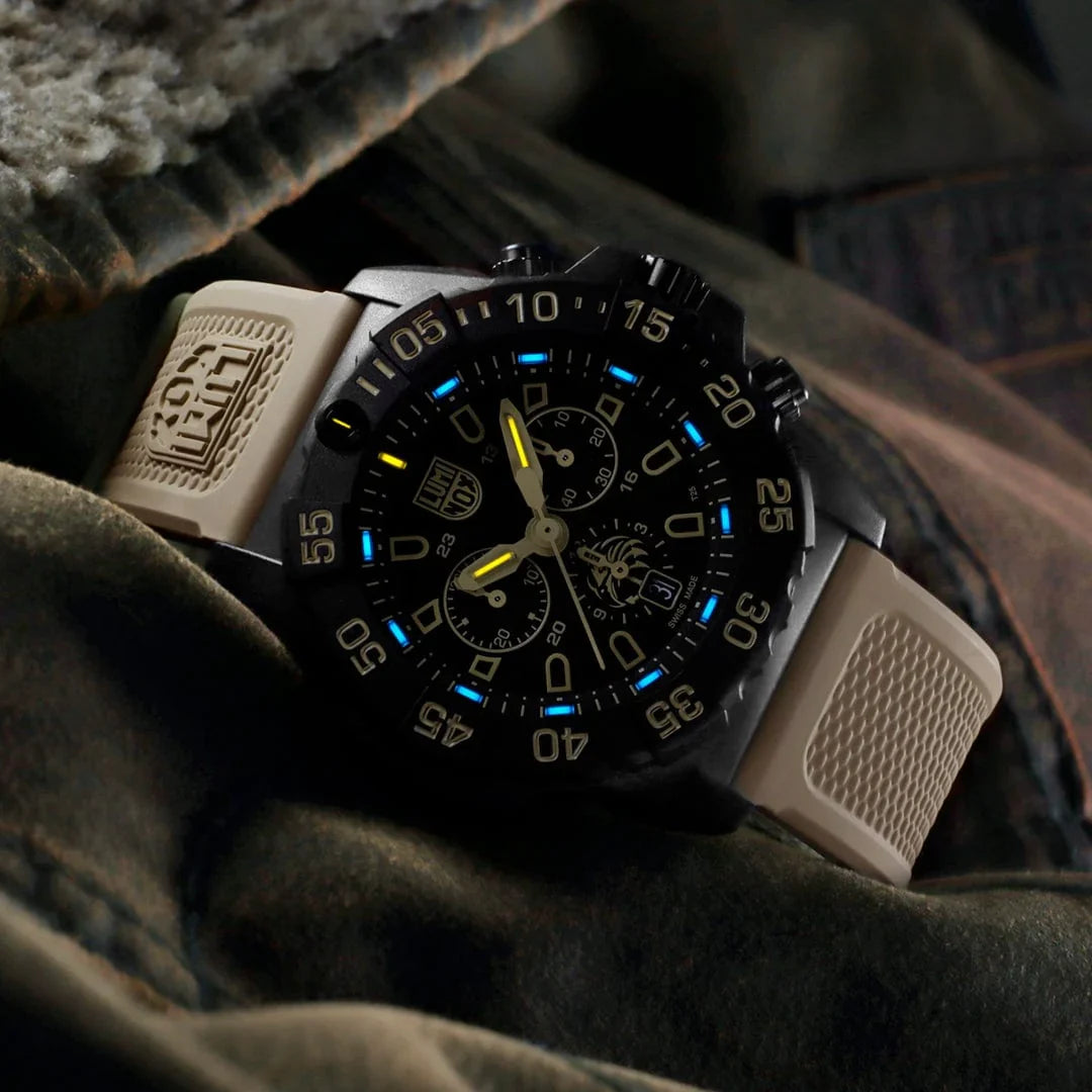 luminox-navy-seal-chronograph-3580-series-watch-xs-3590-nsf-2-image.