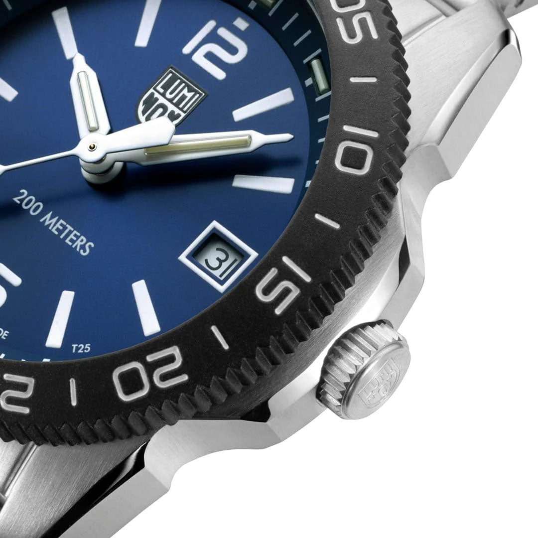 Luminox Pacific Diver 39mm 3120M Series Watch XS.3123M.SET.1 Image 4