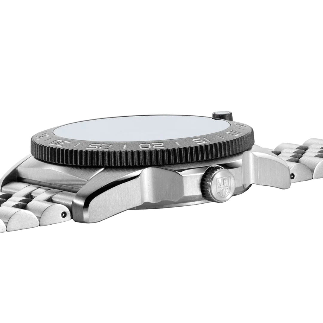 Luminox Pacific Diver Ripple Collection 3120M Series Watch XS.3123M.SET Image 6