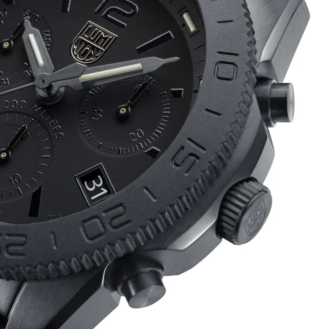 luminox-watch-pacific-diver-chronograph-3140-series-xs-3141-bo-1-image