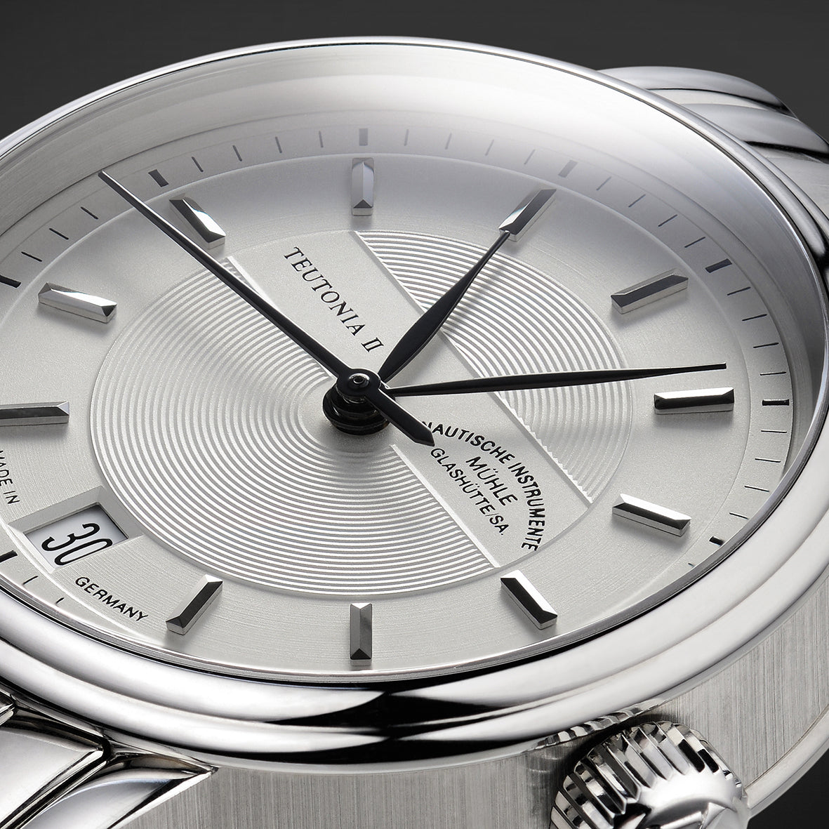 Muhle Glashutte Teutonia II Medium Watch M1-30-25-LB Image 3