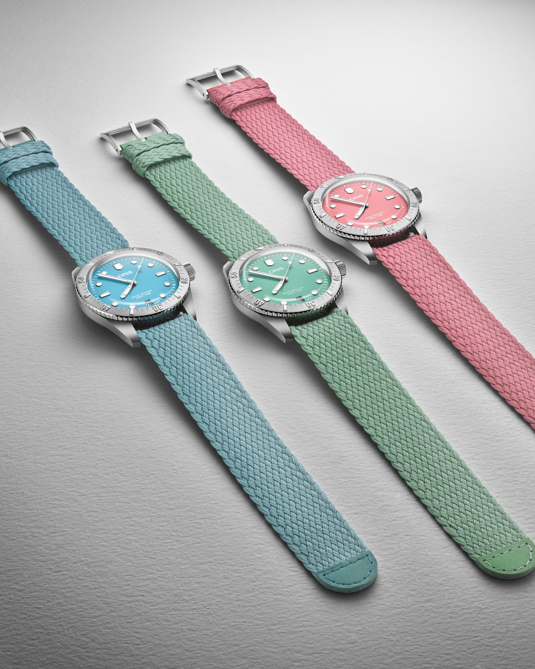 Oris Divers Sixty Five Cotton Candy 01 733 7771 4058-07 3 19 04S Image 3