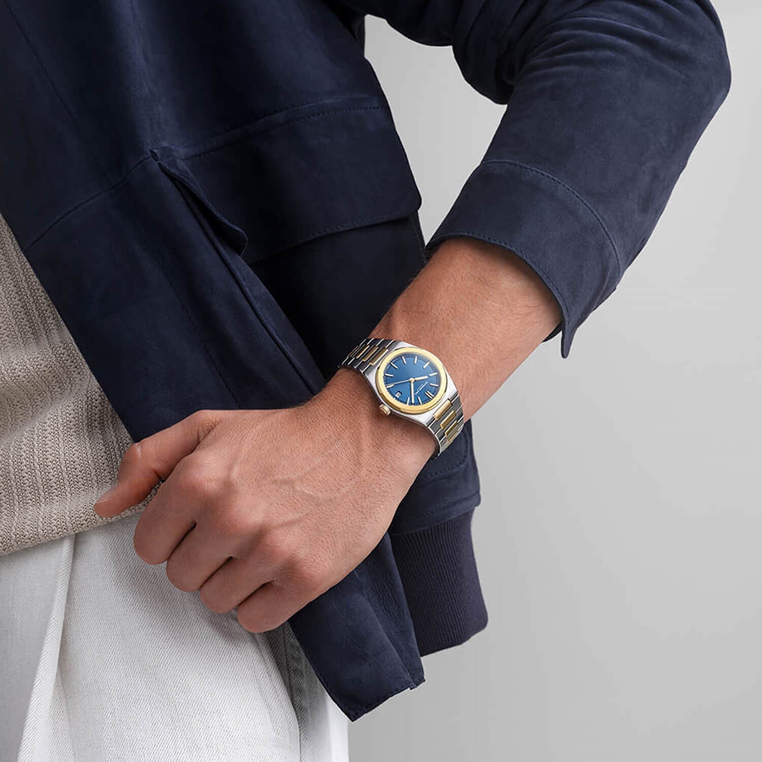 raymond-weil-a-r-t-date-watch-1000-stp-50001-image