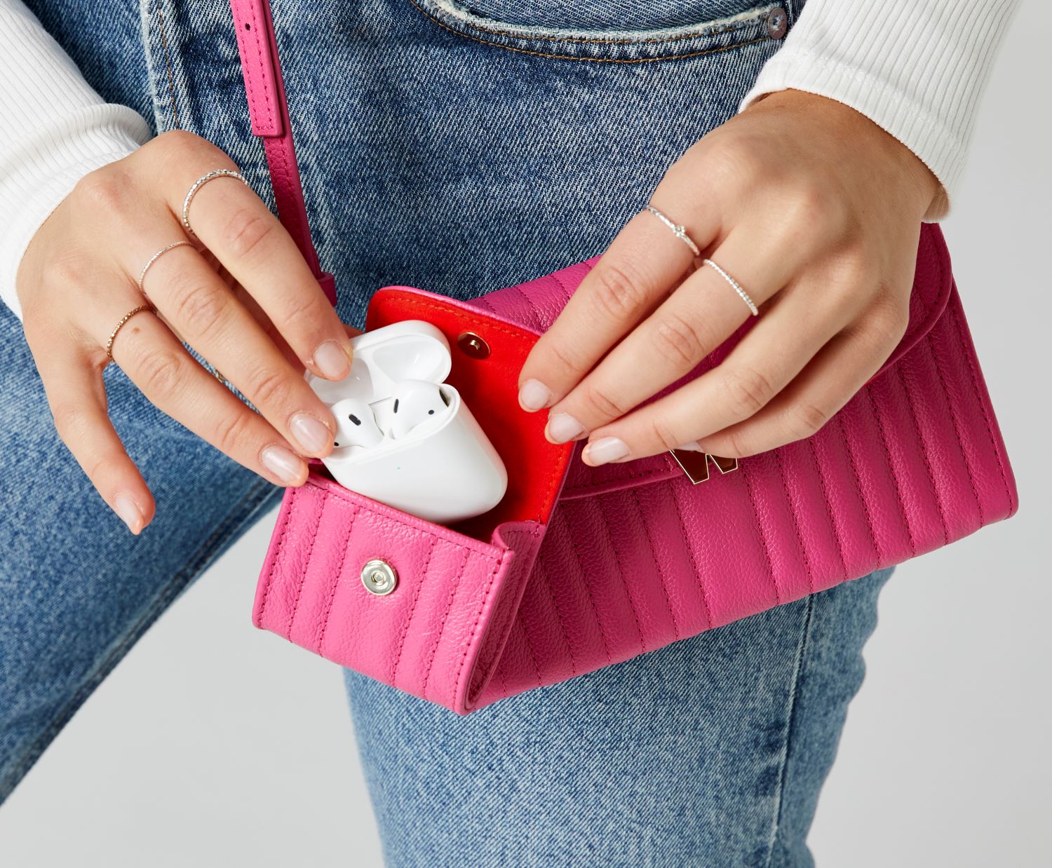 WOLF Mimi Collection Leather Pink Credit Card Holder with Wristlet 768290 Image 11